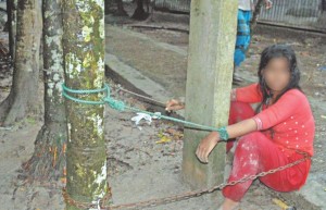 girl-chained-barisal
