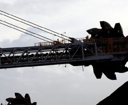 Coal, gas lead 2022 commodities rally;  fear of recession happy new year