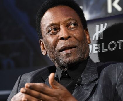 Pele to celebrate Christmas in hospital as cancer condition worsens