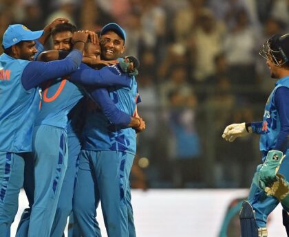 India beat Sri Lanka in T20 thriller, Mavi's dream debut