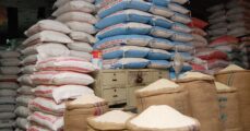 Bangladesh stops buying expensive Indian rice