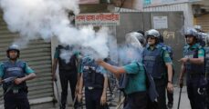 15 injured in BNP-police clash in Khulna