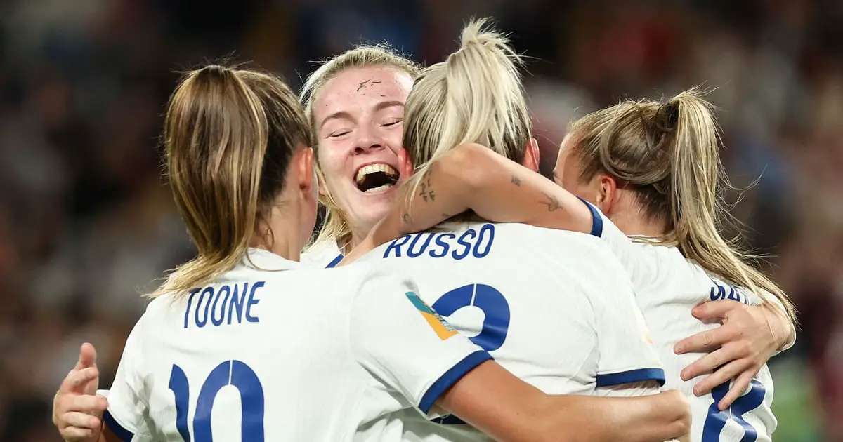 England and Australia reach semi-finals in Women's World Cup