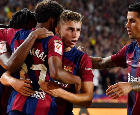 Sergio Ramos's own goal gives Barcelona victory over Sevilla