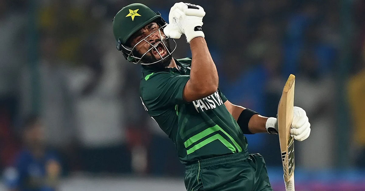With the brilliant innings of Rizwan, Shafiq, Pakistan defeated Sri Lanka by achieving a record target in the World Cup.