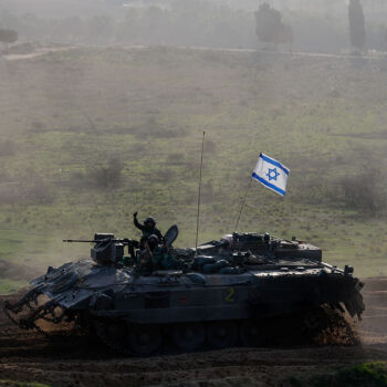 Israel-Gaza conflict: 184 killed as ceasefire ends and fighting resumes