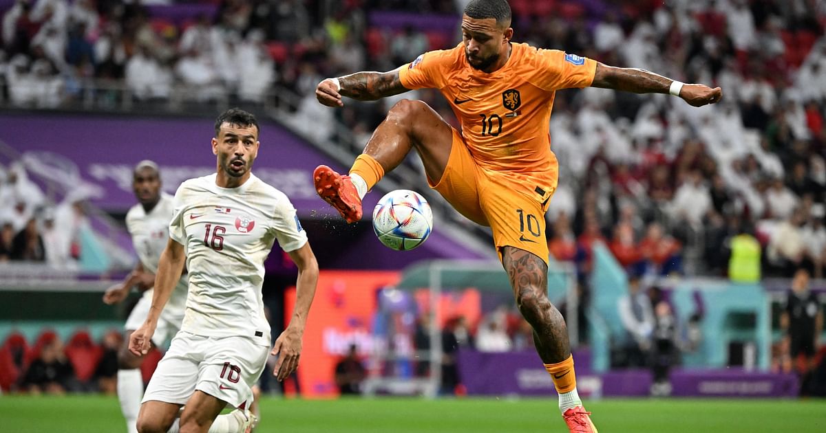 Netherlands beat Qatar to top Group A