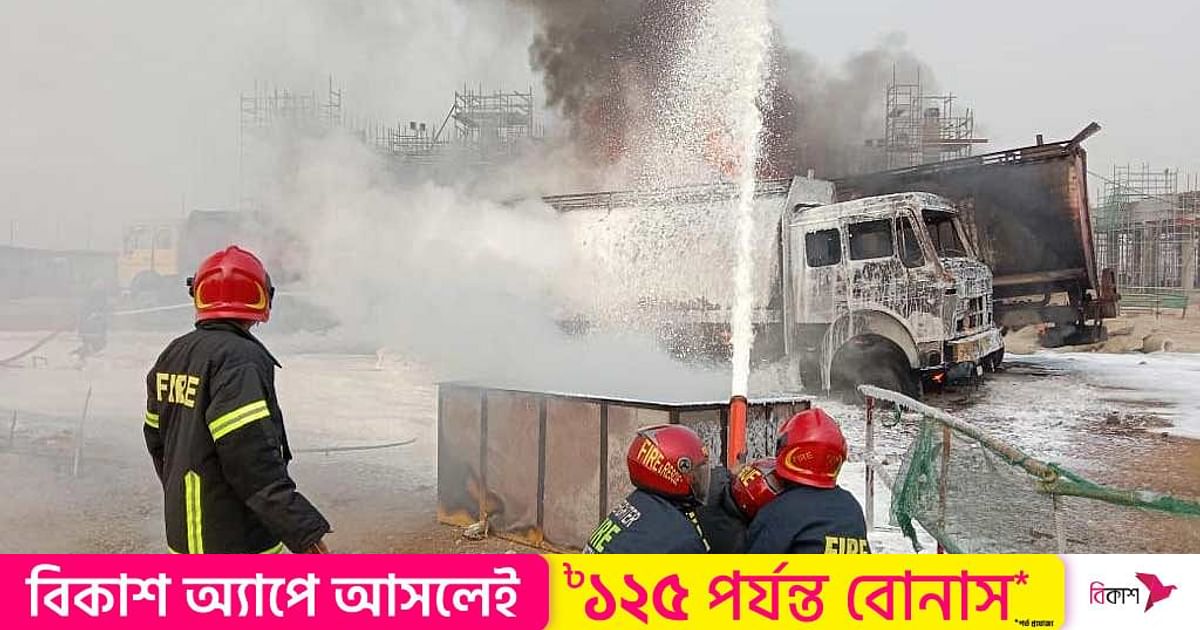 Two oil tankers caught fire at Dhaka airport