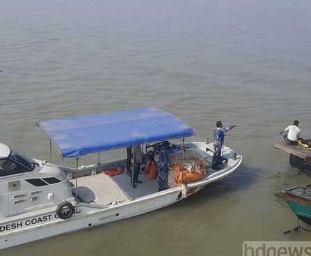 Bangladesh has not started the rescue operation even two days after the oil tanker sank.