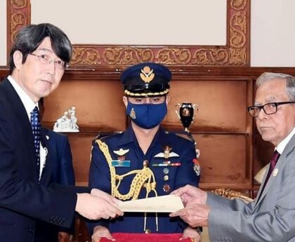 President receives credential from new Japanese Envoy Iwama Kiminori