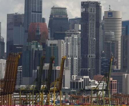 Singapore's economy to grow 3.8% in 2022, beating official forecasts