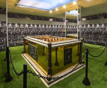 Pele's gilded, turf-lined tomb opens to the public in Brazil