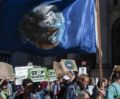 UN climate summit: Protests, talks turn heat on fossil fuels and global warming