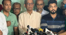 Dhaka mayors should resign for failing to control dengue outbreak: Mirza Fakhrul