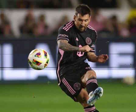 Messi gets late leveler for Galaxy in Miami