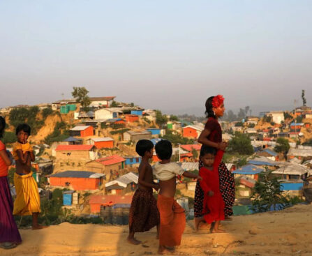 UN and partners seek $852.4 million to assist Rohingya refugees and Bangladeshi hosts